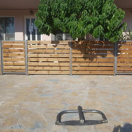 Lefkáda Limonero New City Apartment 1 With Private Parking מראה חיצוני תמונה