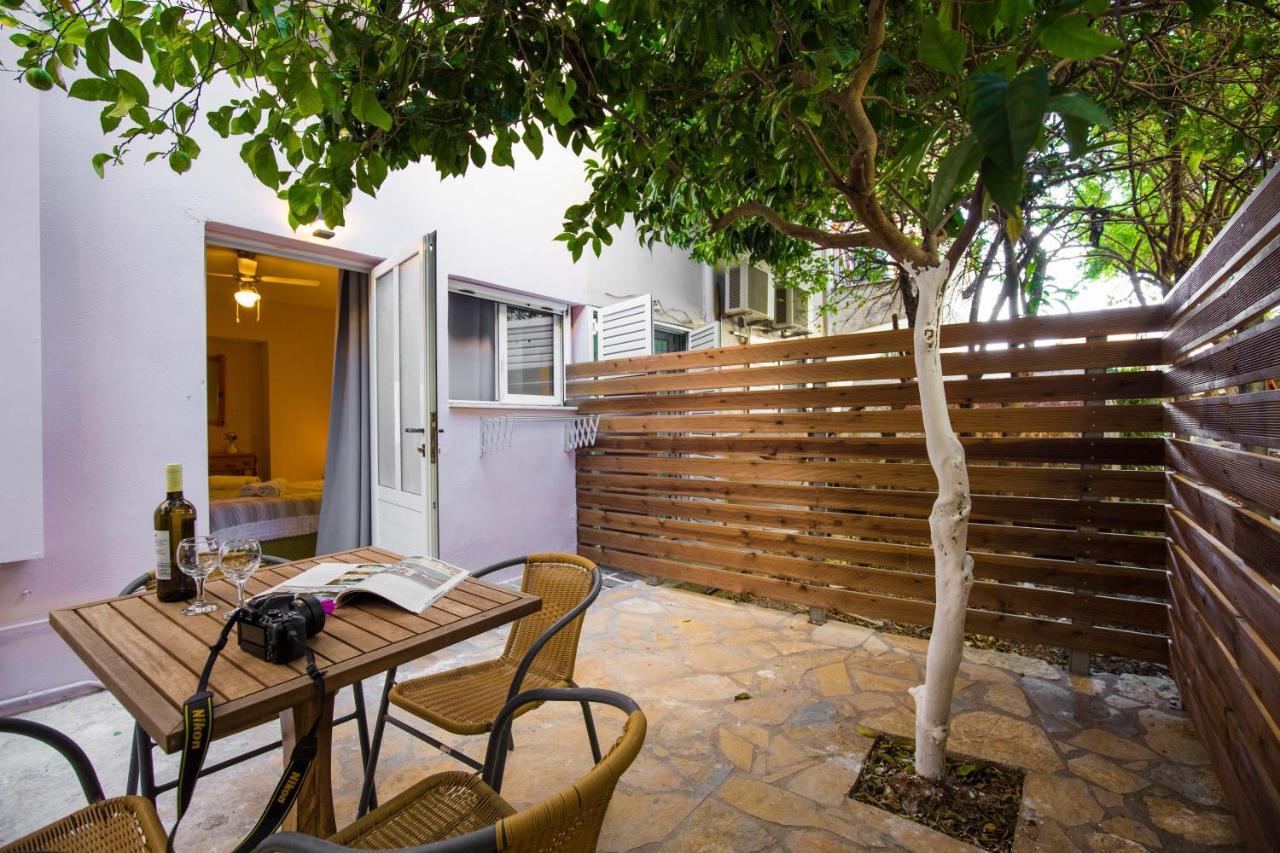 Lefkáda Limonero New City Apartment 1 With Private Parking מראה חיצוני תמונה
