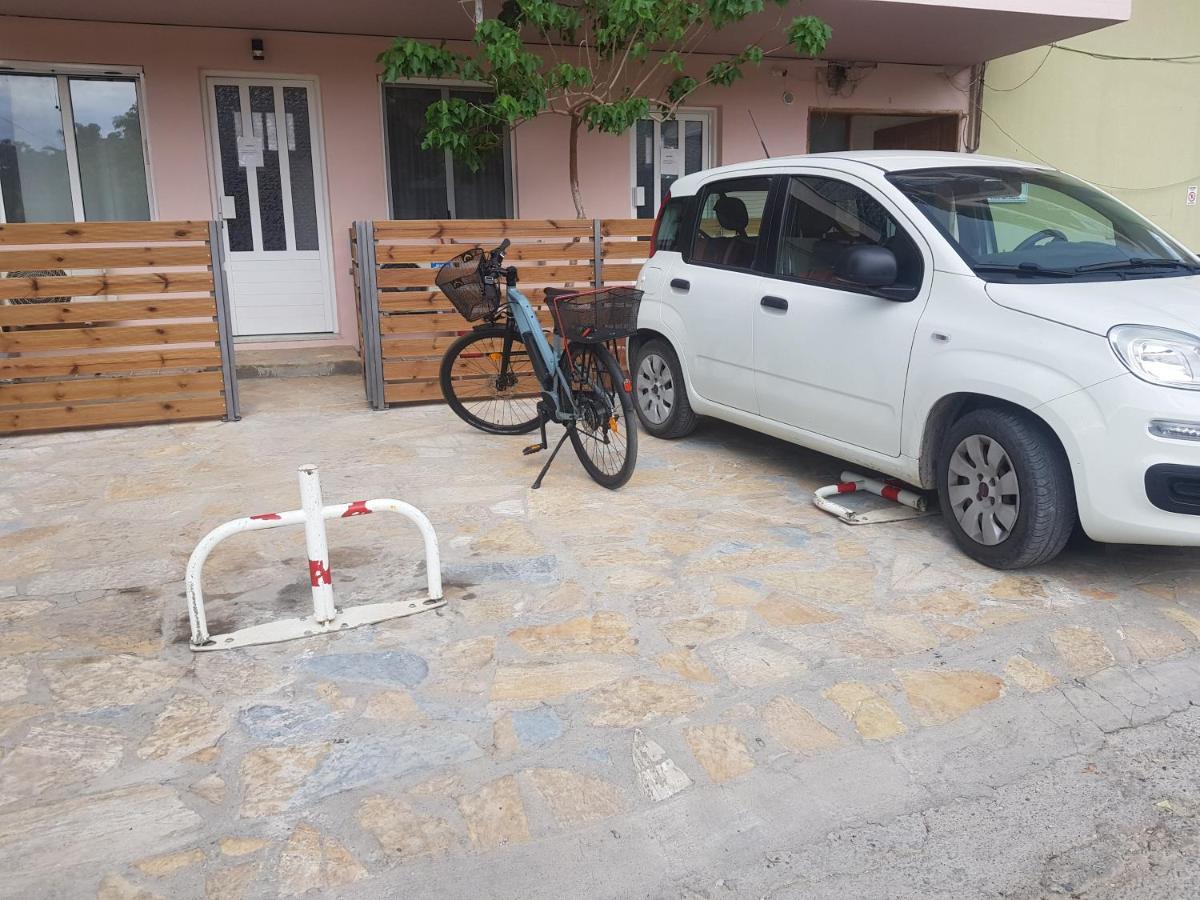 Lefkáda Limonero New City Apartment 1 With Private Parking מראה חיצוני תמונה