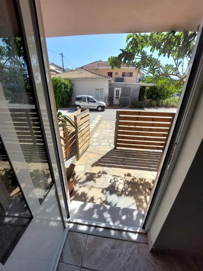 Lefkáda Limonero New City Apartment 1 With Private Parking מראה חיצוני תמונה